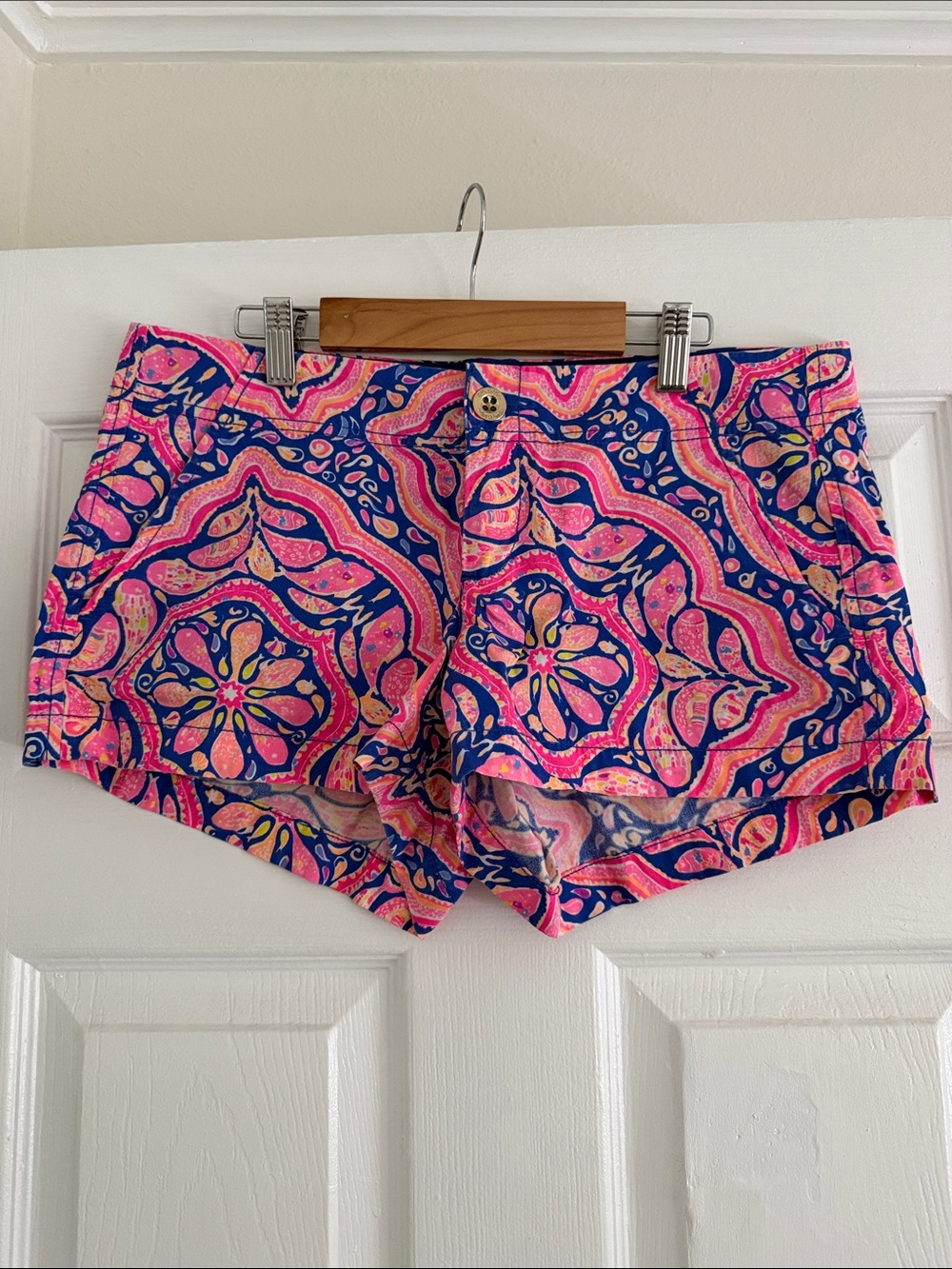 Lilly Pulitzer Women's Pink & Navy Printed Casual Shorts